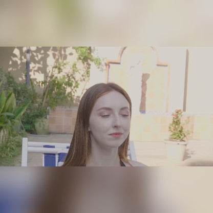 CJeer™ - Crystal Exfoliator To Ditch Hair And Dead Skin